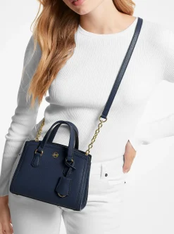 Bolsa messenger em pele granulada Chantal extrapequena | Michael Kors [PT]