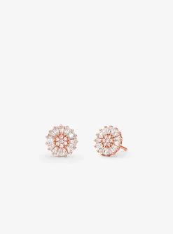 Brincos de tachas incrustados em prata lei banhados a metais preciosos | Michael Kors [PT]