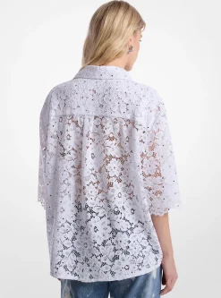 Camisa em renda floral entrançada com tachas | Michael Kors [PT]